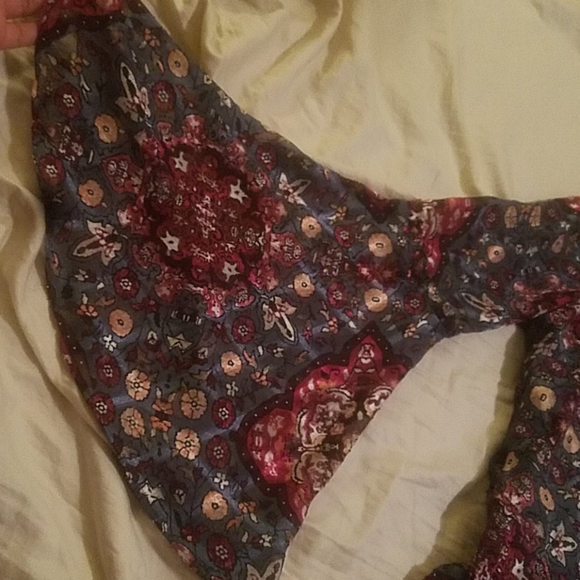 White House Black Market Medallion Print Dress - Picture 5 of 6